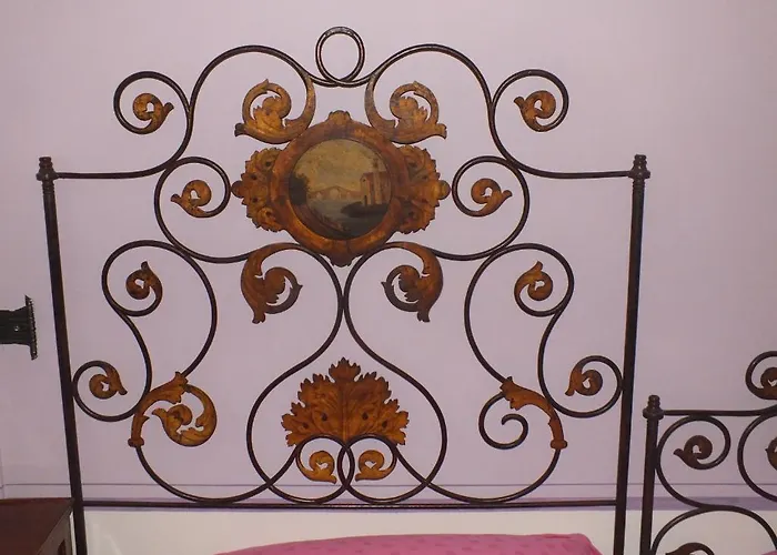 ベッド・アンド・ブレックファスト Locanda Laudomia