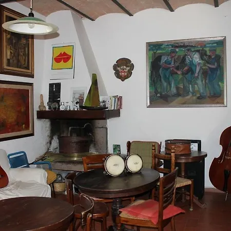 Locanda Laudomia Bed & Breakfast *
